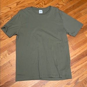 Men’s green zara T-shirt